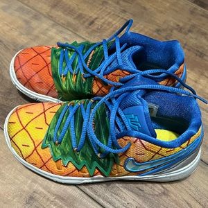 Nike Kyrie SpongeBob Pineapple